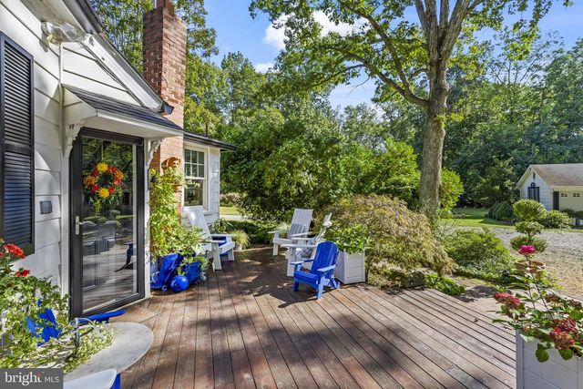 8150 FAIRGROUND RD, La Plata, MD 20646