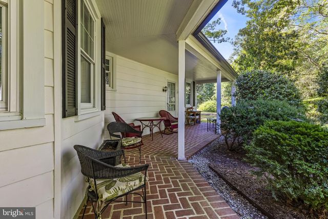 8150 FAIRGROUND RD, La Plata, MD 20646
