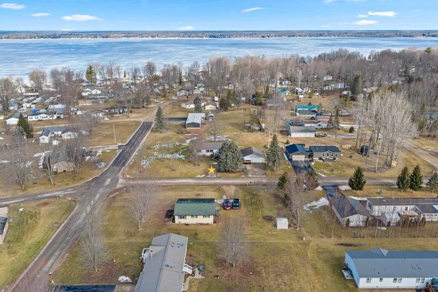 W4992 BEELER DRIVE, Bonduel, WI 54107