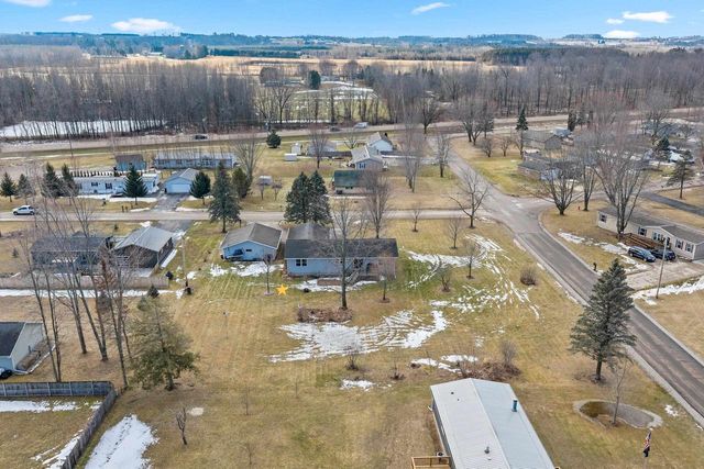 W4992 BEELER DRIVE, Bonduel, WI 54107