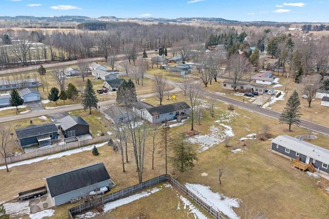 W4992 BEELER DRIVE, Bonduel, WI 54107