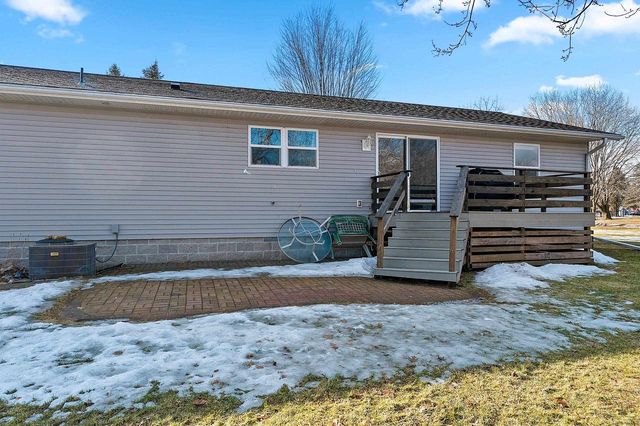 W4992 BEELER DRIVE, Bonduel, WI 54107