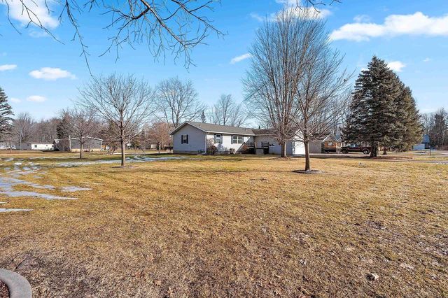W4992 BEELER DRIVE, Bonduel, WI 54107