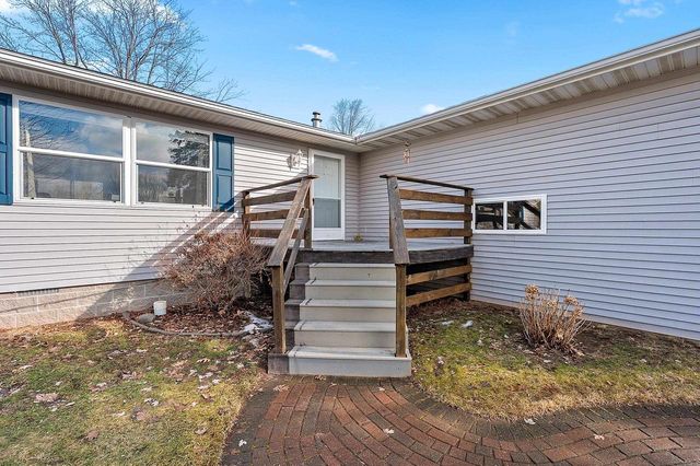 W4992 BEELER DRIVE, Bonduel, WI 54107