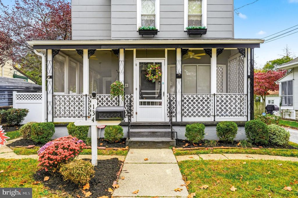 134 W CENTRAL AVE, Blackwood, NJ 08012