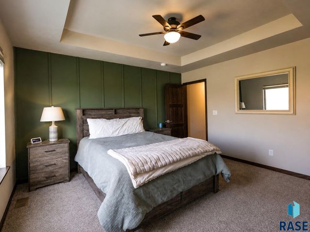 237 Plainside Ave Avenue, Harrisburg, SD 57032