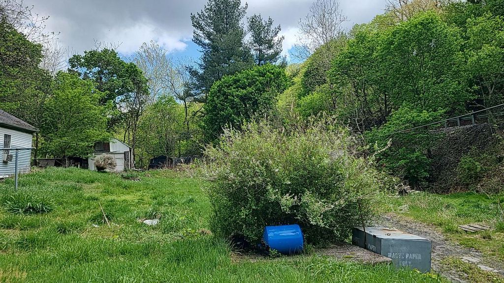 Image 7 of property listing at 6311 OLD NATIONAL PIKE, Boonsboro, MD 21713