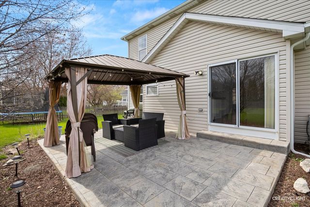 2219 Beaumont Court, Aurora, IL 60502