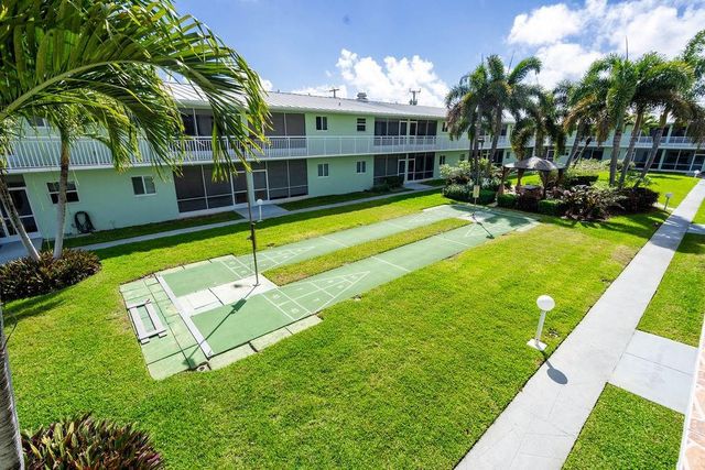 2100 NE 38th Street 229, Lighthouse Point, FL 33064