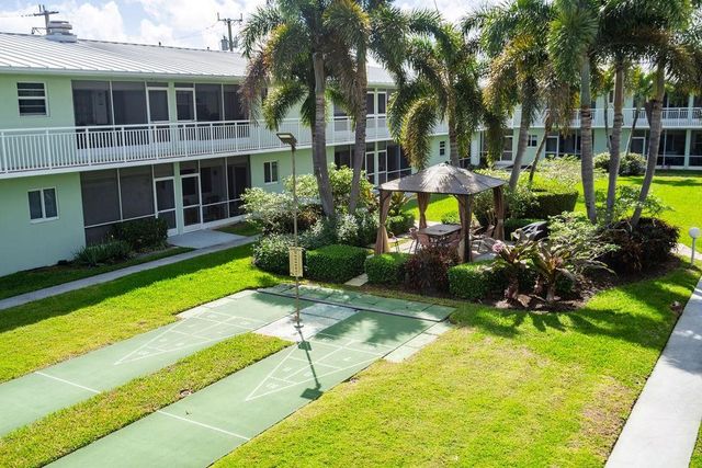 2100 NE 38th Street 229, Lighthouse Point, FL 33064