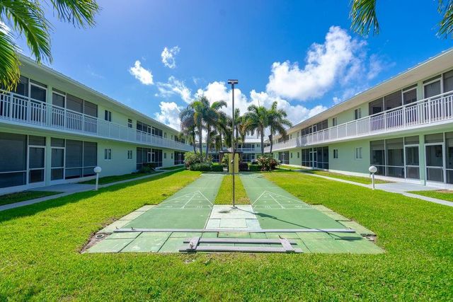 2100 NE 38th Street 229, Lighthouse Point, FL 33064