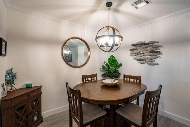 2100 NE 38th Street 229, Lighthouse Point, FL 33064