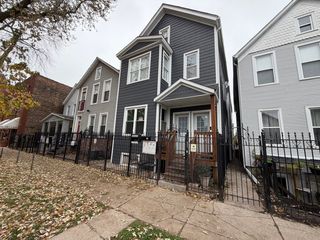 1626 N Washtenaw Avenue 2R, Chicago, IL 60647