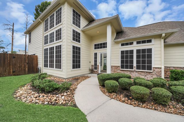 10207 Thornleaf Lane, Houston, TX 77070