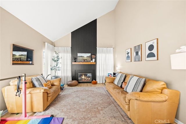 44004 Northgate Avenue, Temecula, CA 92592