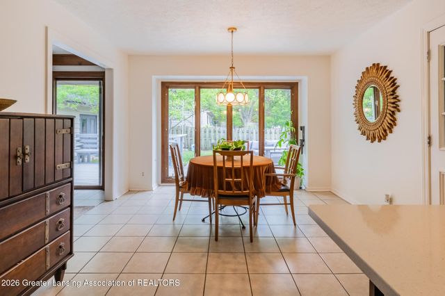 2075 Shagbark Lane, Okemos, MI 48864