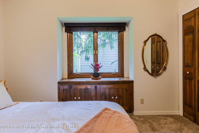 2075 Shagbark Lane, Okemos, MI 48864