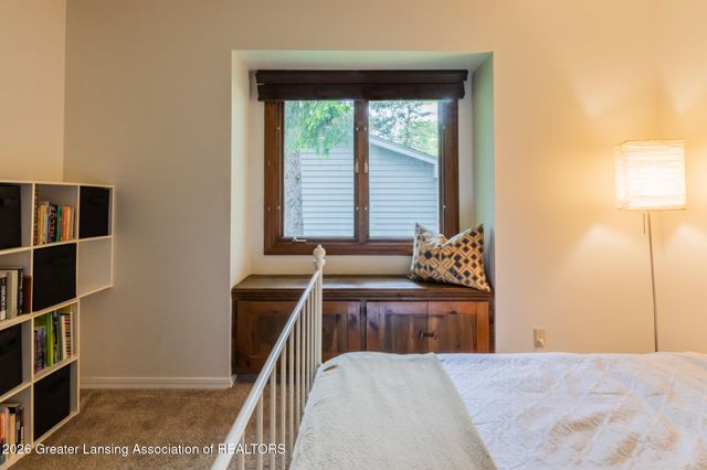 2075 Shagbark Lane, Okemos, MI 48864