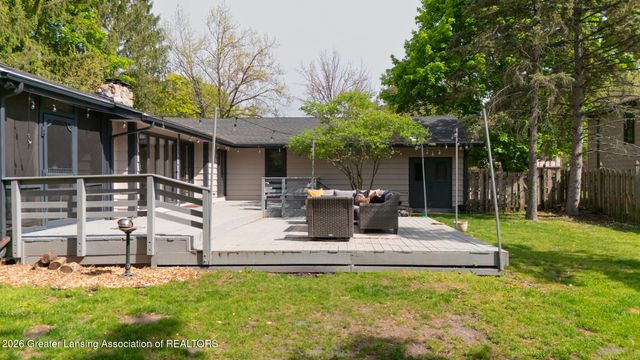 2075 Shagbark Lane, Okemos, MI 48864