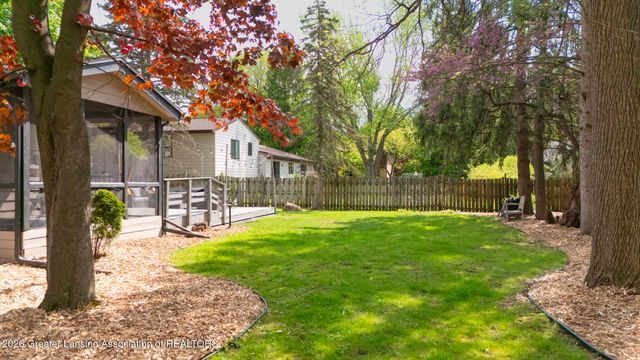 2075 Shagbark Lane, Okemos, MI 48864