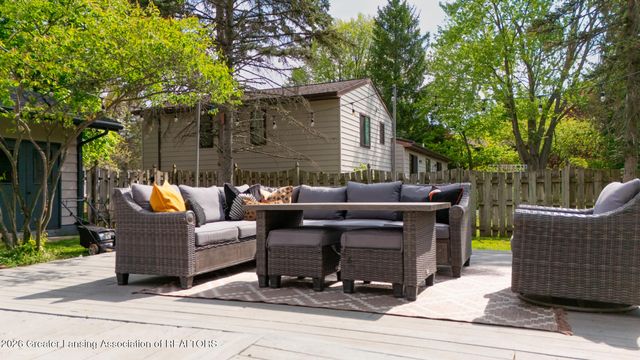 2075 Shagbark Lane, Okemos, MI 48864