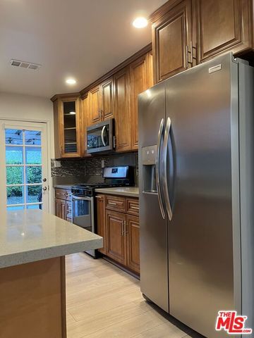 3800 Legion Lane, Los Angeles, CA 90039