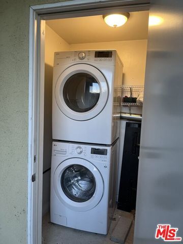 3800 Legion Lane, Los Angeles, CA 90039