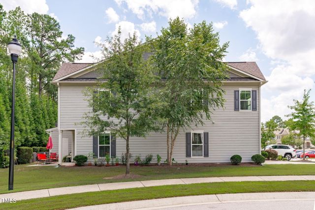 157 Writing Rock Place, Apex, NC 27539