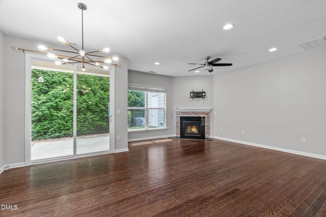 157 Writing Rock Place, Apex, NC 27539