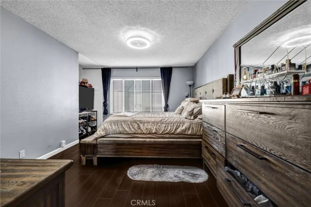 943 W Lamark Lane, Anaheim, CA 92802