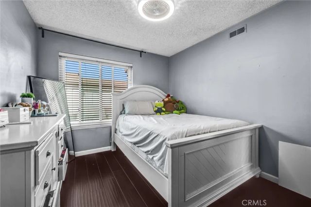 943 W Lamark Lane, Anaheim, CA 92802