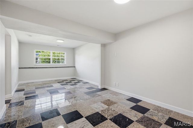 310 Green Jade Estates Drive, Fenton, MO 63026