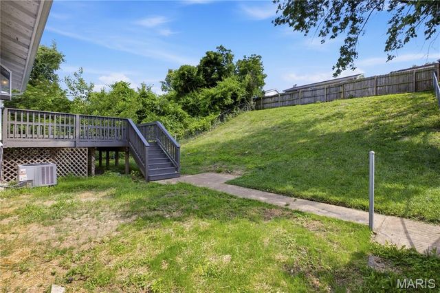 310 Green Jade Estates Drive, Fenton, MO 63026