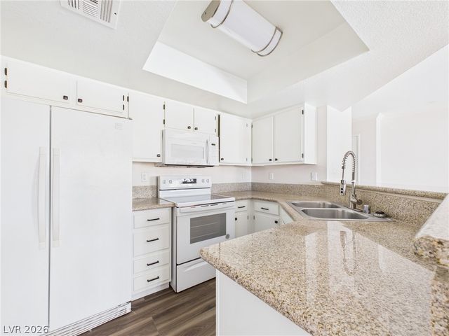 8600 West Charleston Boulevard 2093, Las Vegas, NV 89117