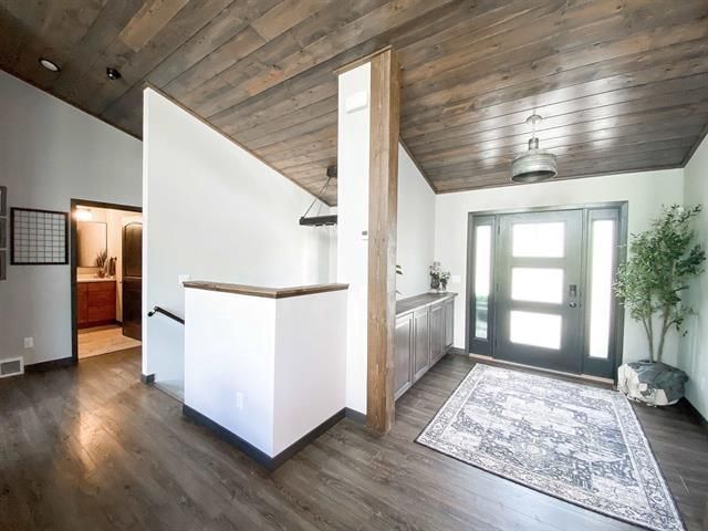 S7915 Ruthe Badger Lane, Merrimac, WI 53561