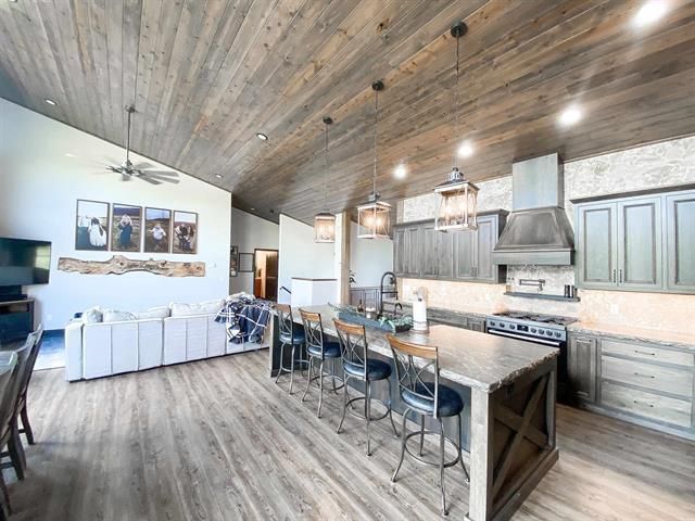 S7915 Ruthe Badger Lane, Merrimac, WI 53561