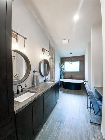 S7915 Ruthe Badger Lane, Merrimac, WI 53561