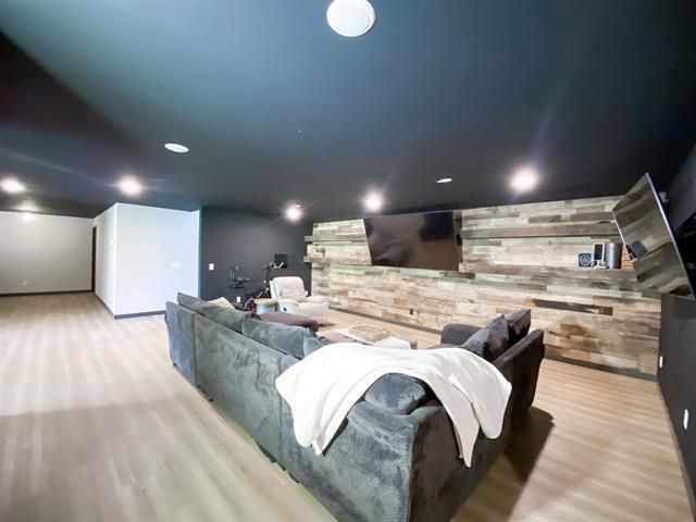 S7915 Ruthe Badger Lane, Merrimac, WI 53561