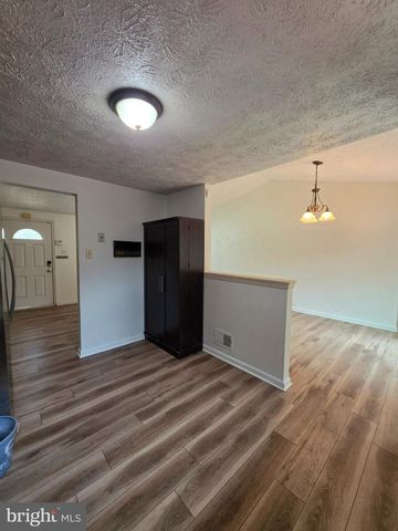 7109 UPPER MILLS CIR, Catonsville, MD 21228