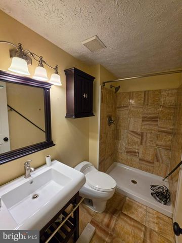 7109 UPPER MILLS CIR, Catonsville, MD 21228