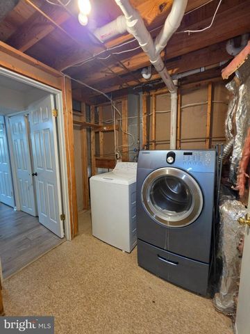 7109 UPPER MILLS CIR, Catonsville, MD 21228