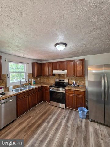 7109 UPPER MILLS CIR, Catonsville, MD 21228