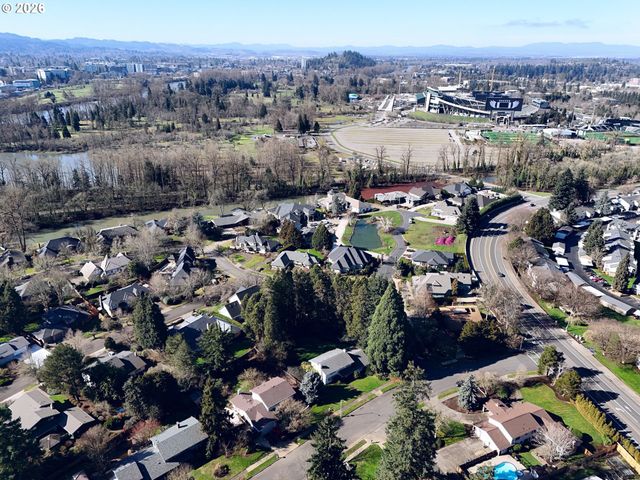 3360 CHEVY CHASE St, Eugene, OR 97401