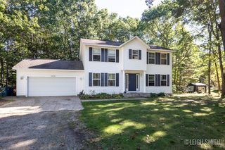 13736 144th Avenue, Grand Haven, MI 49417