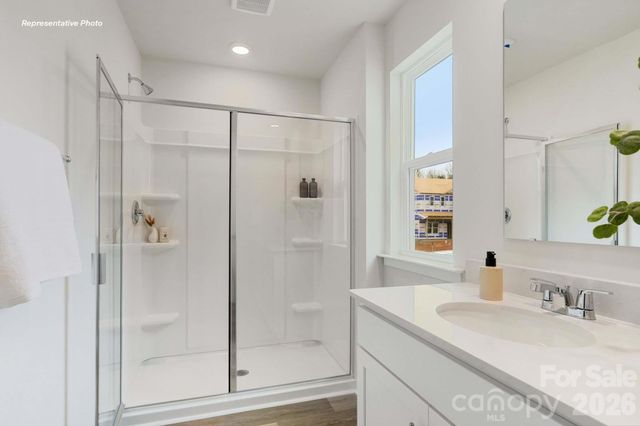 5125 Parker Forest Road, Charlotte, NC 28215