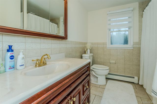 1462 New York Route 17A, Warwick, NY 10990