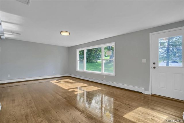 1462 New York Route 17A, Warwick, NY 10990