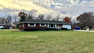 1070 Walkerton Trail, Walkerton, IN 46574