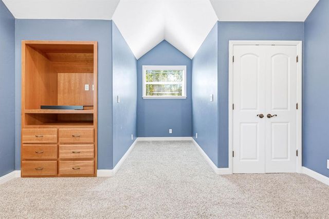 2200 23rd St, Sacramento, CA 95818