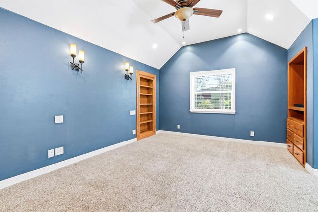 2200 23rd St, Sacramento, CA 95818